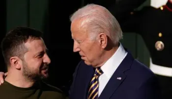 Biden a Zelenski: "Es un honor estar a su lado"