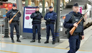 Debido a extensa radicalización, Francia creía casi inevitable un baño de sangre