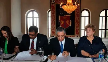 Ayuntamiento firma acuerdo  con la Cruz Roja 