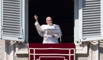 El papa lamenta violencia en República Centroafricana
