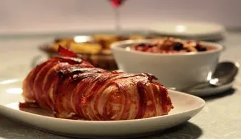 Que rico...lomo de cerdo con salsa de vino y ciruelas pasas