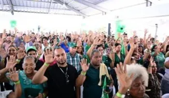 Leonel Fernández denuncia "tormenta perfecta" en Santo Domingo Este por apagones, falta de agua y basura