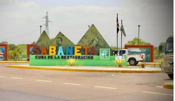 Abinader inaugura carretera en Santiago Rodríguez