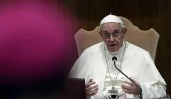 Papa aconseja a matrimonio en conflictos, que es mejor separarse y evitar la guerra