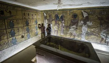 Exploran la tumba de Tutankamón en busca de Nefertiti