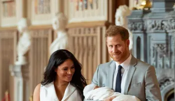 Enrique y Meghan bautizan a Archie en estricta intimidad