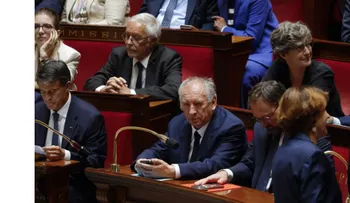 Bayrou dimite; Macron nombrará nuevo primer ministro