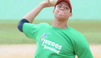 Serrano poncha 16 y lanza partido sin hit en béisbol Juegos de la Juventud