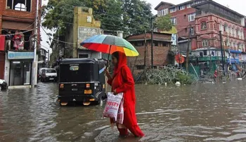 Lluvias dejan 93 muertos y 2.8 millones de afectados en el noreste de India
