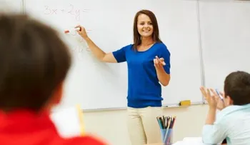 Gobierno dominicano financia educación de 15,000 estudiantes en colegios privados por falta de cupos