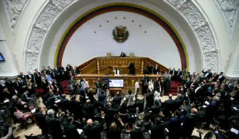 Parlamento venezolano declarará en próximos días abandono de cargo de Maduro