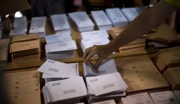 Nuevos comicios no aclaran el futuro político de España