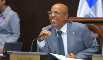 Pacheco pide a Chu Vásquez con "mucho cariño" moderar su lenguaje y le atribuye "un poquito de amnesia"