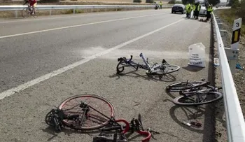 Cerca de 14 heridos en una grave caída durante carrera de ciclismo en Luxemburgo