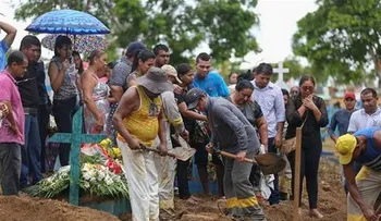 Brasil: 31 muertos en motín penal; unos fueron destripados