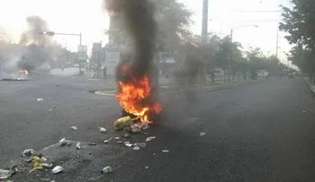 Sectores de SFM protestan por alto costo de  factura eléctrica
