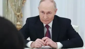 Putin y el príncipe heredero de Abu Dabi analizan la escalada en el golfo Pérsico durante la cumbre de los BRICS