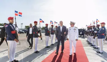 Abinader regresa de Suiza, tras participar en Cumbre por la Paz en Ucrania