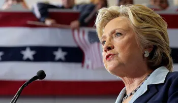 WikiLeaks publica 2.000 correos electrónicos del jefe de campaña de Hillary Clinton