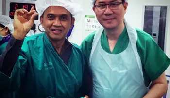 Un médico extrae un diamante que una mujer se tragó para robarlo
