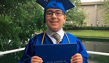 Niño genio de 11 años se gradúa en universidad y dice probará a científicos que Dios existe
