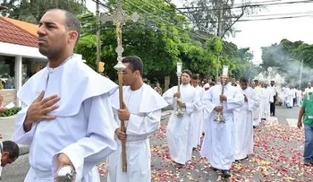 Sacerdote pide que el proceso electoral termine sin traumas