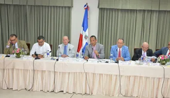 Comisión termina entrevistas de aspirantes JCE; 230 lograron inscribirse