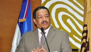 Empresa impugna proceso de adjudicación nueva cédula