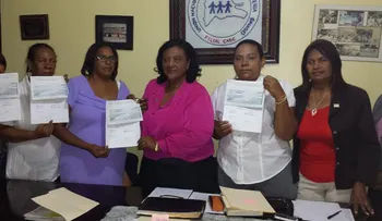 UNASE entrega RD$388 mil a sus afiliadas DN por enfermedad y defunciones  