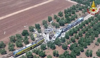 Ascienden a diez los muertos en accidente tren en Italia, según últimos datos