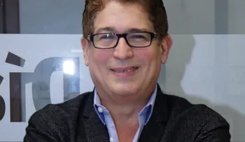 Iván Ruiz y su esposa dan positivo al COVID-19