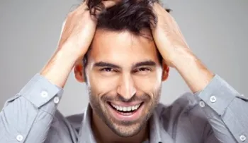 Los hombres atractivos son más egoístas
