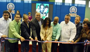 Gobierno entrega al Club San Carlos su sede completamente remodelada