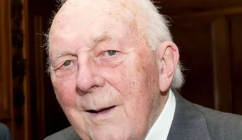 Fallece científico Stewart Adams, creador del ibuprofeno 
