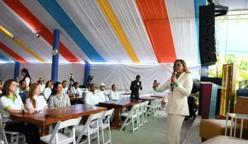 La DGII presenta avances en la Facturación Electrónica en el Dominican Cigar Fest de Tamboril