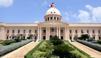 República Dominicana amplía toque de queda por otros 15 días, para evitar propagación del coronavirus