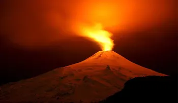 ¿Qué pasaría si se lanzara una bomba nuclear en un volcán?