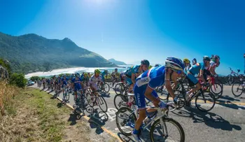 Ciclista es atropellado en Río cuando entrenaba para Juegos Olímpicos