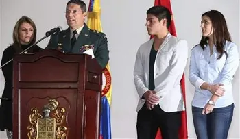 General pide el retiro tras ser liberado por FARC 