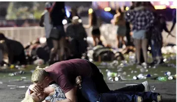 Conmovedora historia del soldado que protegió una mujer y otras gentes en el tiroteo de Las Vegas 