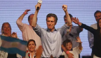 Tutorial que enseña cómo bailar como Macri se vuelve viral