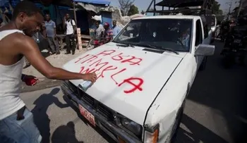 Miles de personas protestan en Haití pidiendo la renuncia de Michel Martelly