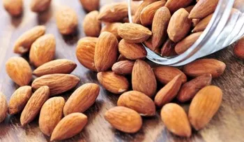 5 benéficos de comer almendras