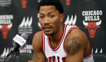 Derrick Rose no se decide si va a minicampamento