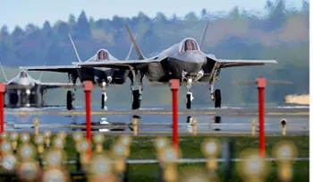 Extraños "incidentes fisiológicos" paralizan operaciones cazabombarderos F-35 en EE.UU.