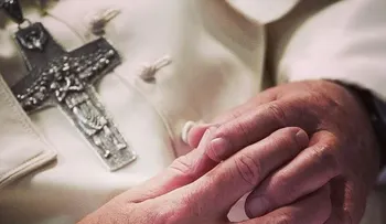 Papa Francisco pide "¡por favor, no más terrorismo!"