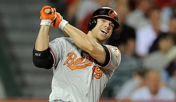 Orioles aplastan a Medias Rojas