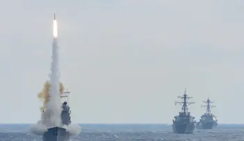 Corea del Norte publica video de un portaaviones estadounidense en llamas