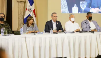 Presidente Abinader evalúa obras ejecutadas por el gobierno en provincias