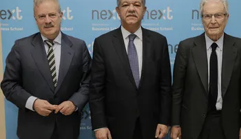 Leonel Fernández visita Next International Business School en España
